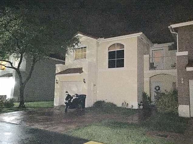 2nd image of 16025 SW 86th Ln