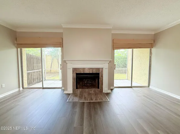 5215 SAN JOSE Boulevard #101, Jacksonville, FL 32207