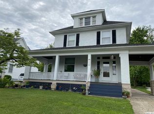 1868 Hampshire St, Quincy, IL 62301