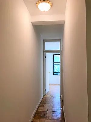 Rented by Sky Management | media 28