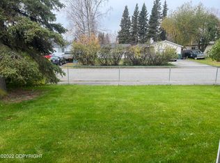 1415 Ermine St, Anchorage, AK 99504