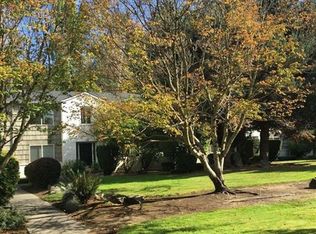 Powell Gardens Apartments, Portland, OR 97202