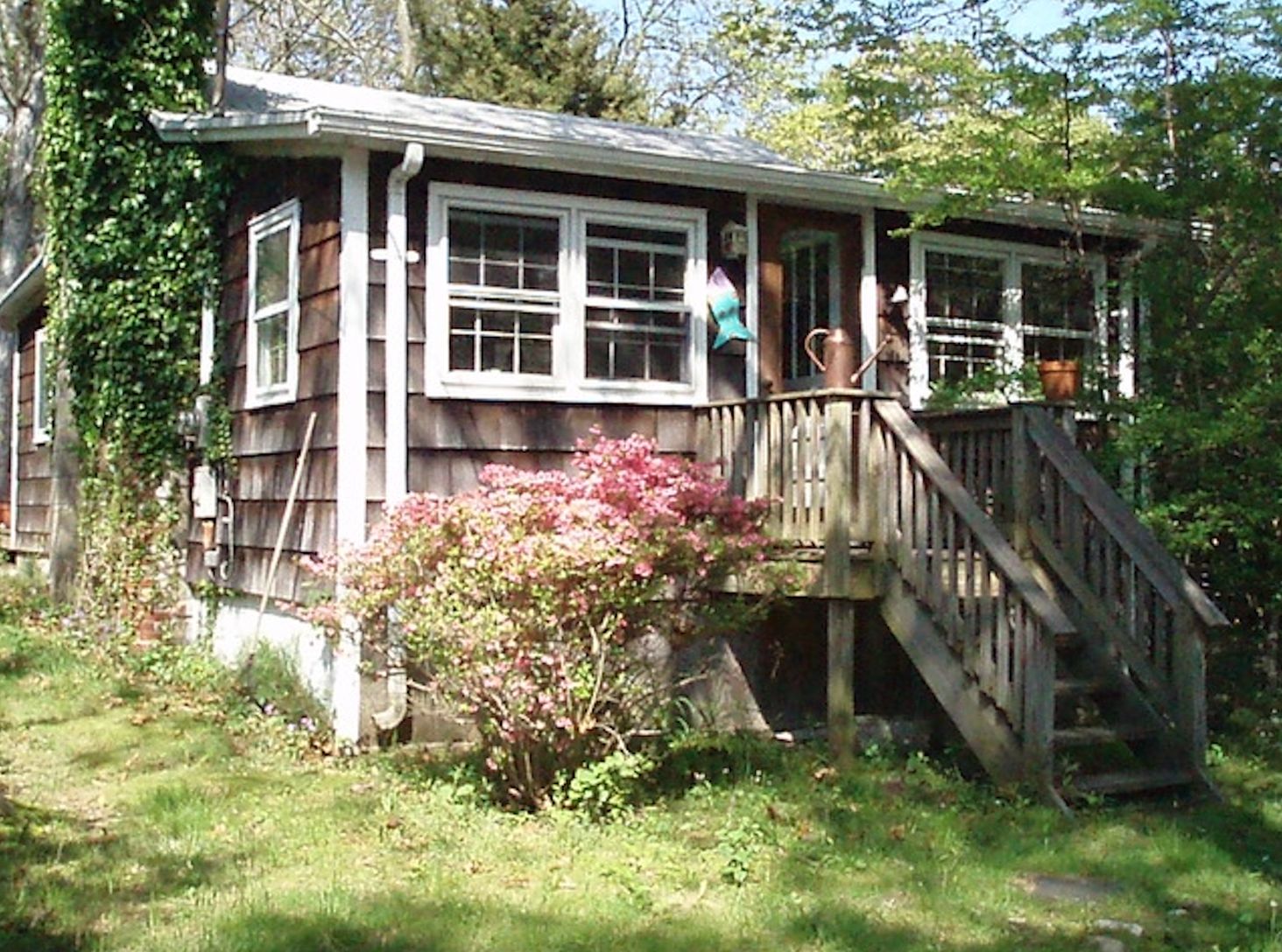 Front of cottage
