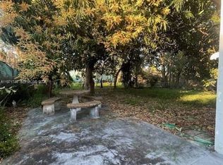121 NE 169th Ter, North Miami Beach, FL 33162