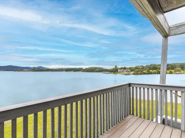 45 Sailors Cove Dr Unit 809, Moneta, VA 24121