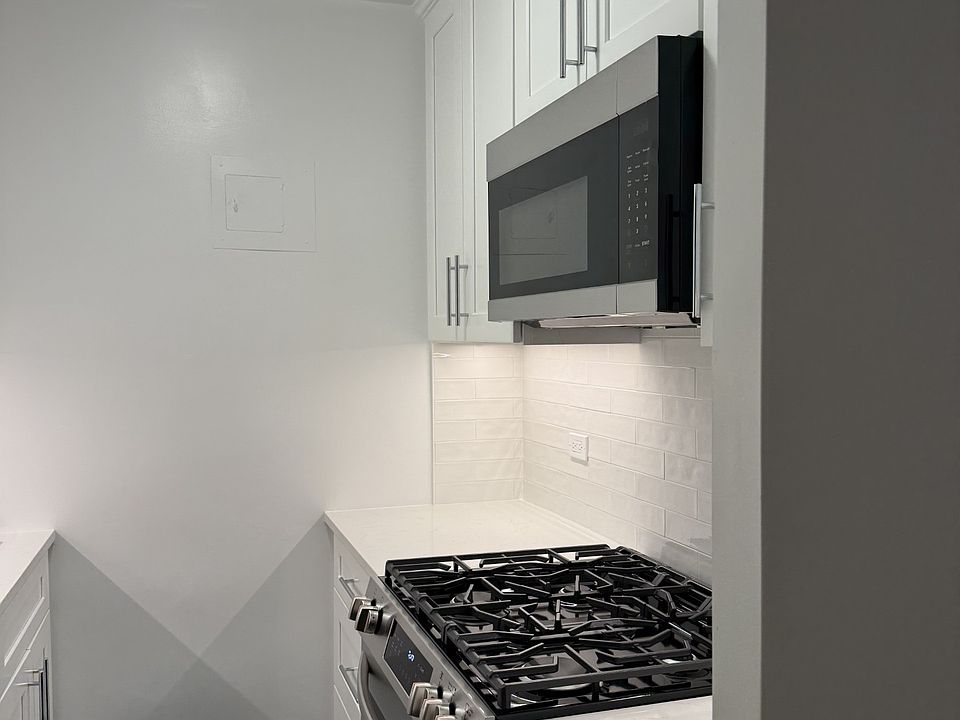 1st image of 77 E 12th St APT 7K