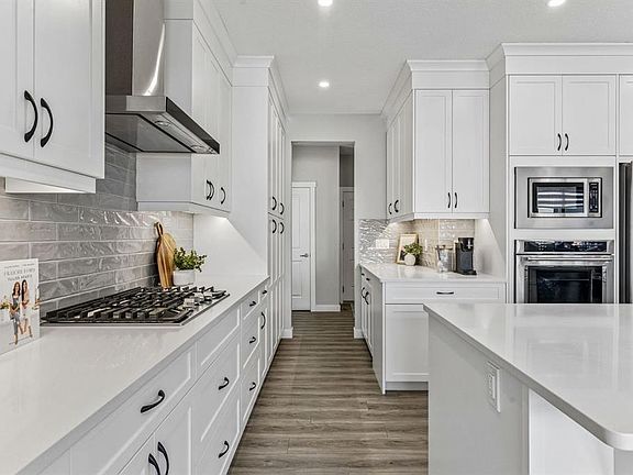 5th image of 264 S Riviera Way