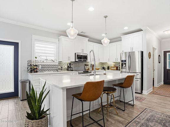 4th image of 123 Serenity Ln