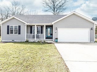 127 Winterberry Rd, Mount Orab, OH 45154