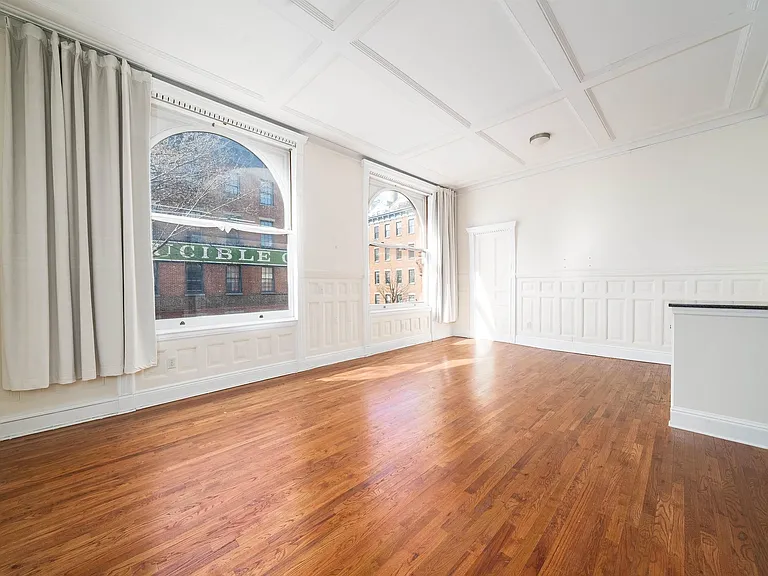 167 Wayne St #206 — Photo 1