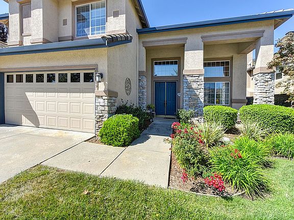 2nd image of 3866 Meadow Wood Dr