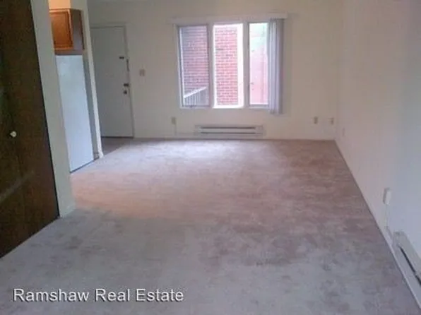 111 W Park St, Urbana, IL 61801