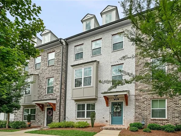 843 Angora Aly, Scottdale, GA 30079