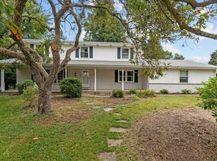 832 Cambridge Ct, Appleton, WI 54915