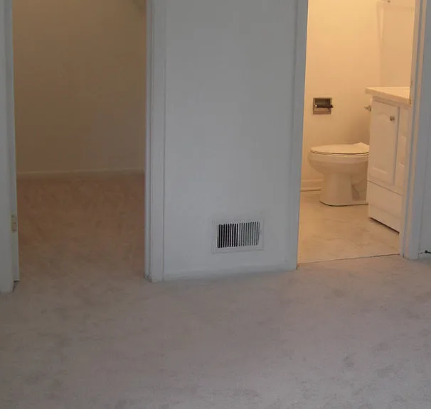 Hollyberry Ave — Photo 22