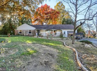 100 Westbrook Dr, Lancaster, PA 17603