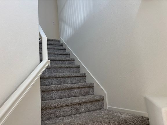 5th image of 1824 Cayman Way