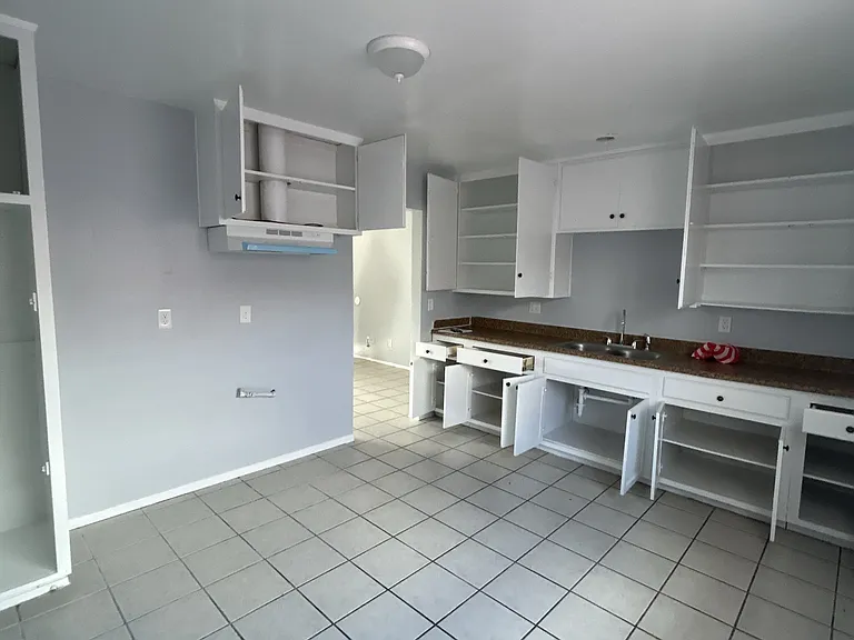 13450 Edgemont St #2 — Photo 7