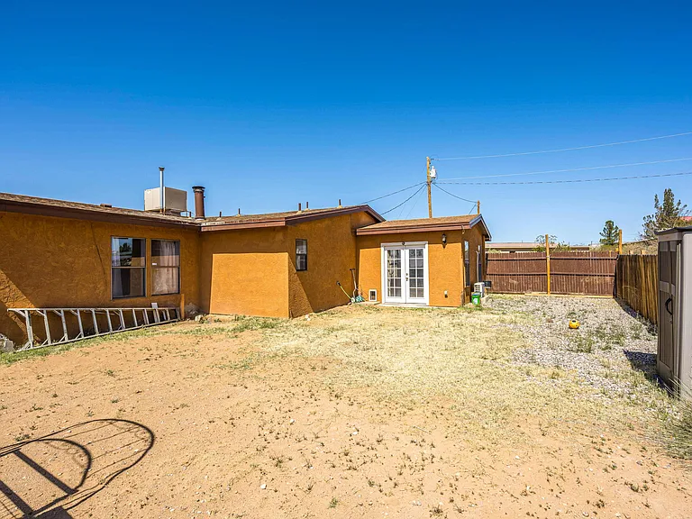 865 Outpost — Photo 40