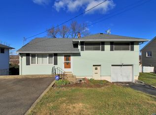 69 S Summit Ave, Hackensack, NJ 07601