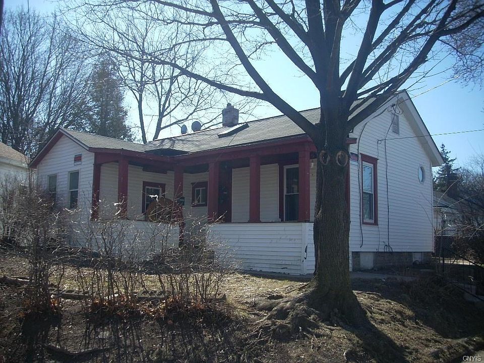 1st image of 306 Seward & Graves St