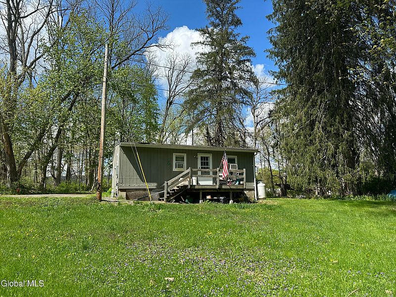 2nd image of 22086 State Route 22