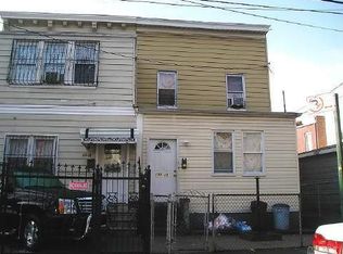 10012 35th Ave, Corona, NY 11368