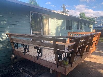 5th image of 4916 186th Pl SW