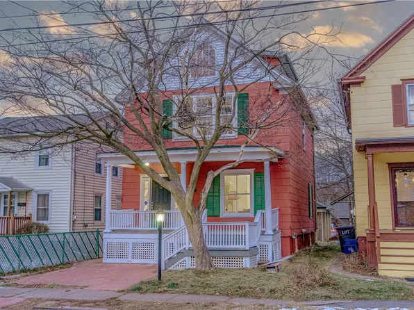 35 Madison St, Geneva, NY 14456