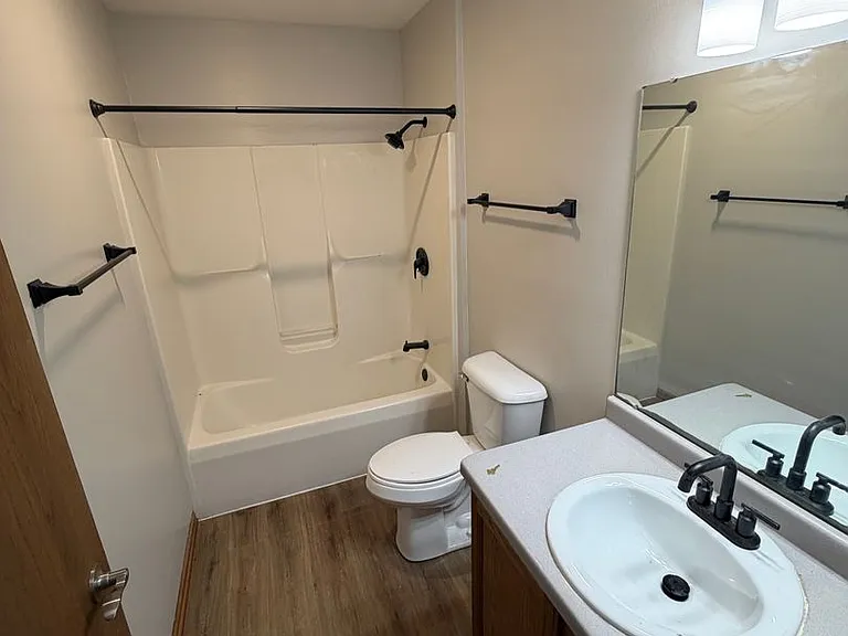 161-169 Talon Pl — Photo 10