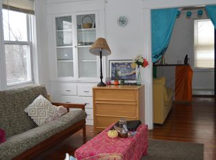 304 Bay View Ave FLOOR 3, Providence, RI 02905