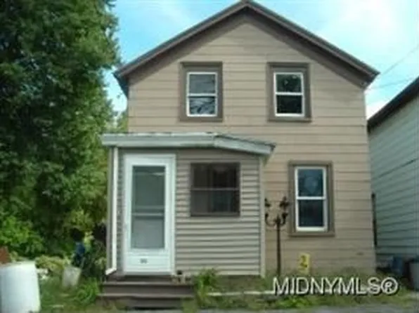 916 Haak Ave, Utica, NY 13502