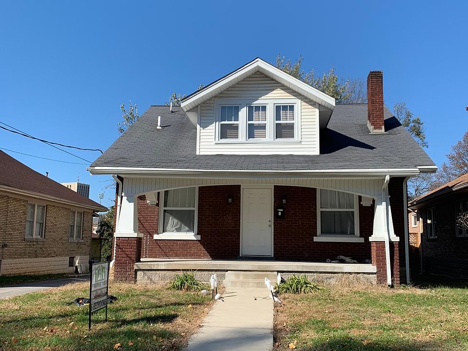 1st image of 611 Beaumont Ave