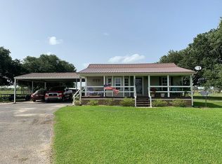 1200 Derouen St E, Welsh, LA 70591