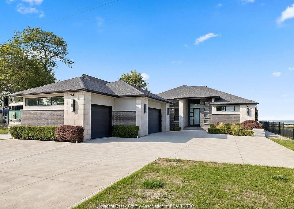 1st image of 371 Charron Beach Rd