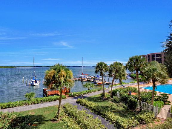3rd image of 1085 Bald Eagle Dr #309