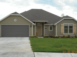 3863 Kirkridge Pl, Springdale, AR 72764