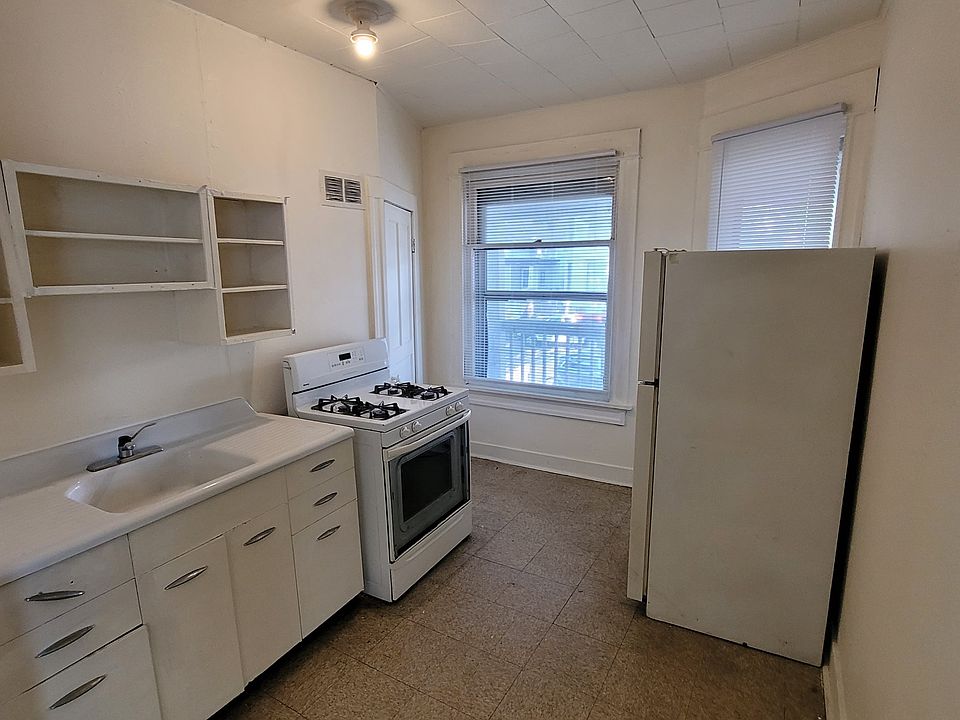 1st image of 1317-1319 S 20th St