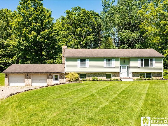 3rd image of 2650 Christy Ln