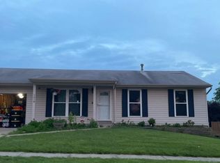 1318 War Bonnet Dr, O'Fallon, MO 63366
