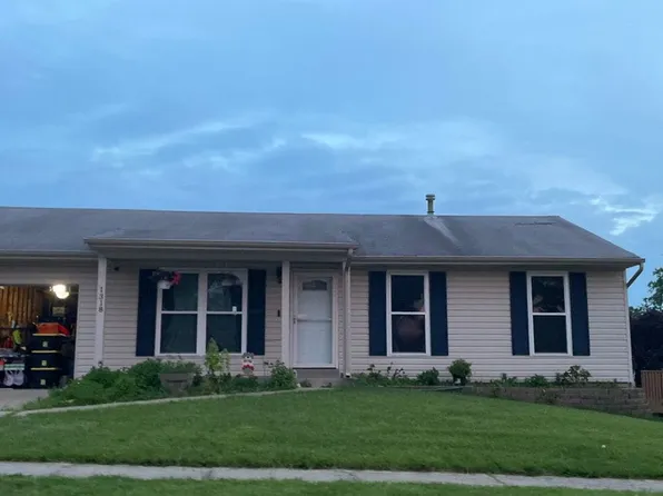 1318 War Bonnet Dr, O'Fallon, MO 63366