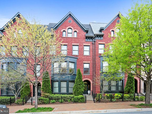 2nd image of 7817 Cadbury Ave