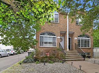 174 Camden Ave, Staten Island, NY 10309