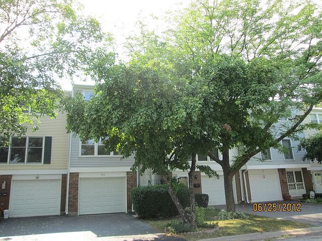 1st image of 914 Banbury Ct