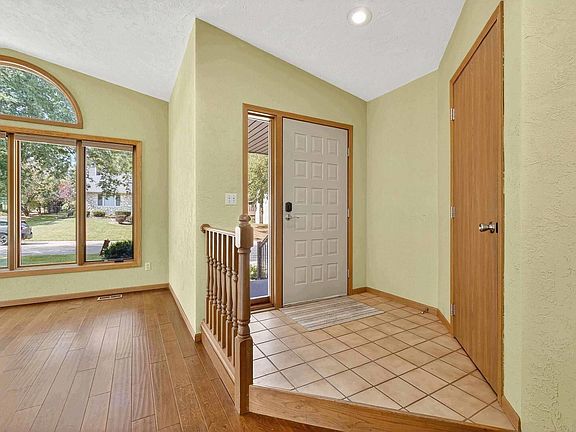 4th image of 2413 Pioneer Ct