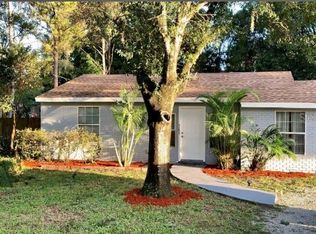 5205 Serena Dr, Temple Terrace, FL 33617