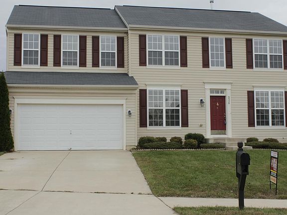 2nd image of 9320 Laurel Oak Dr