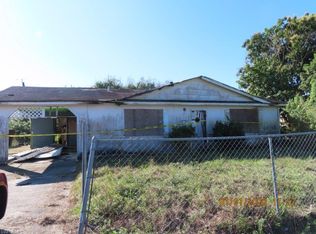 829 Edison Ave, Labelle, FL 33935