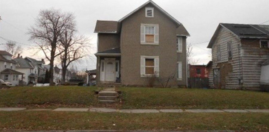 1st image of 277 Oak St