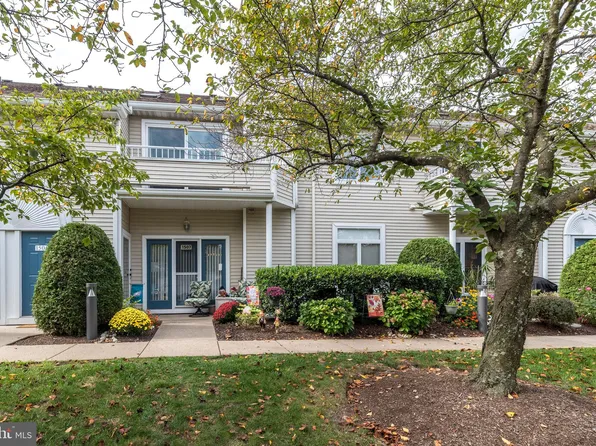 1506 Naomis Ct #1506, North Wales, PA 19454